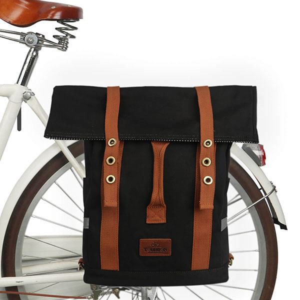 bike commuter backpack.jpg